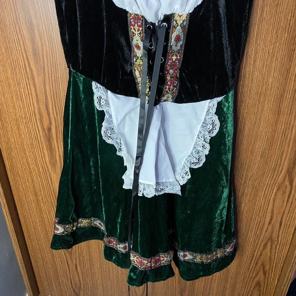 German Dirndl Costume Kids Size Medium Green Black Velvet Lace Trim